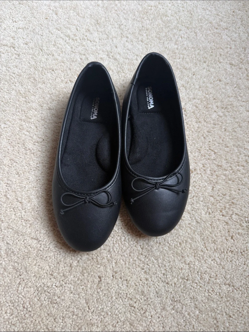 Sonoma Black Ballet Flats with Decorative Bow